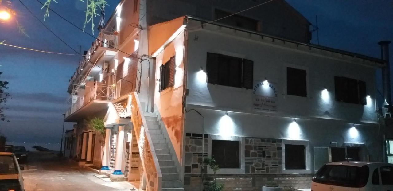 Petrakis Pensjonat Lefkimmi (Corfu)