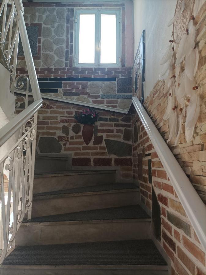 Petrakis 2* Lefkimmi (Corfu)