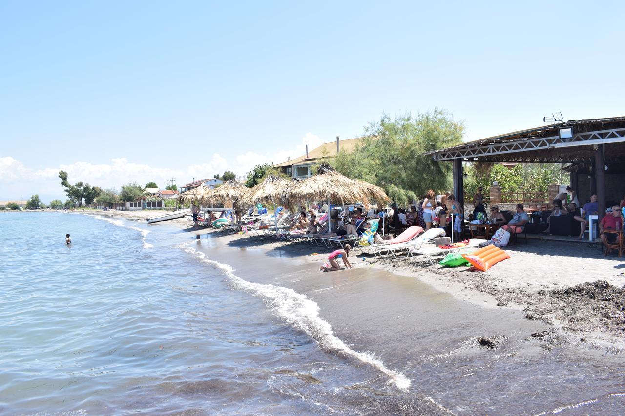 Petrakis 2*